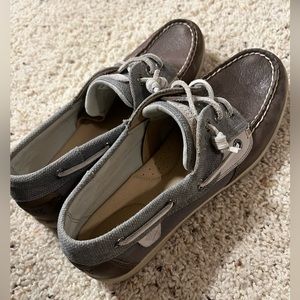 Sperry Gray Boat Shoes Women’s size 9.5M